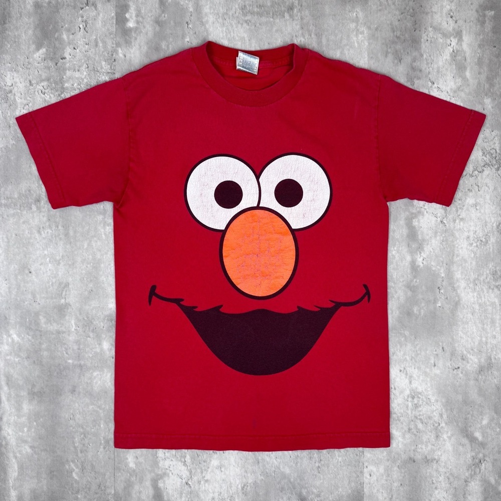 Vintage Sesame Street T-Shirt Mens Small Red Elmo Oversized Face TV Show 2002